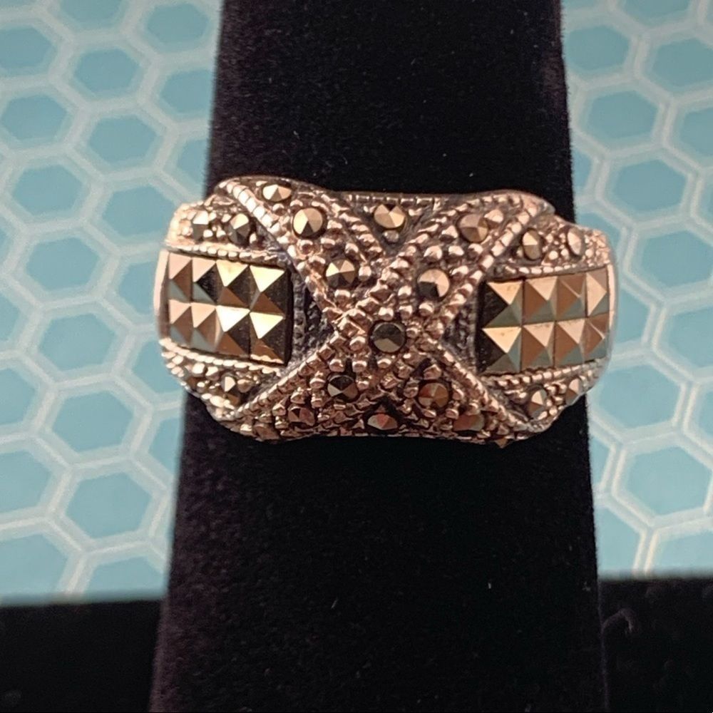 Vintage Sterling Silver Marcasite Ring